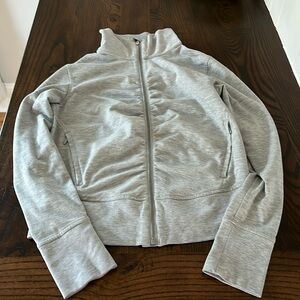 Lululemon Women’s Zip Up Grey Size 8